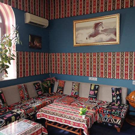Cth-Baku-Hostel Екстер'єр фото
