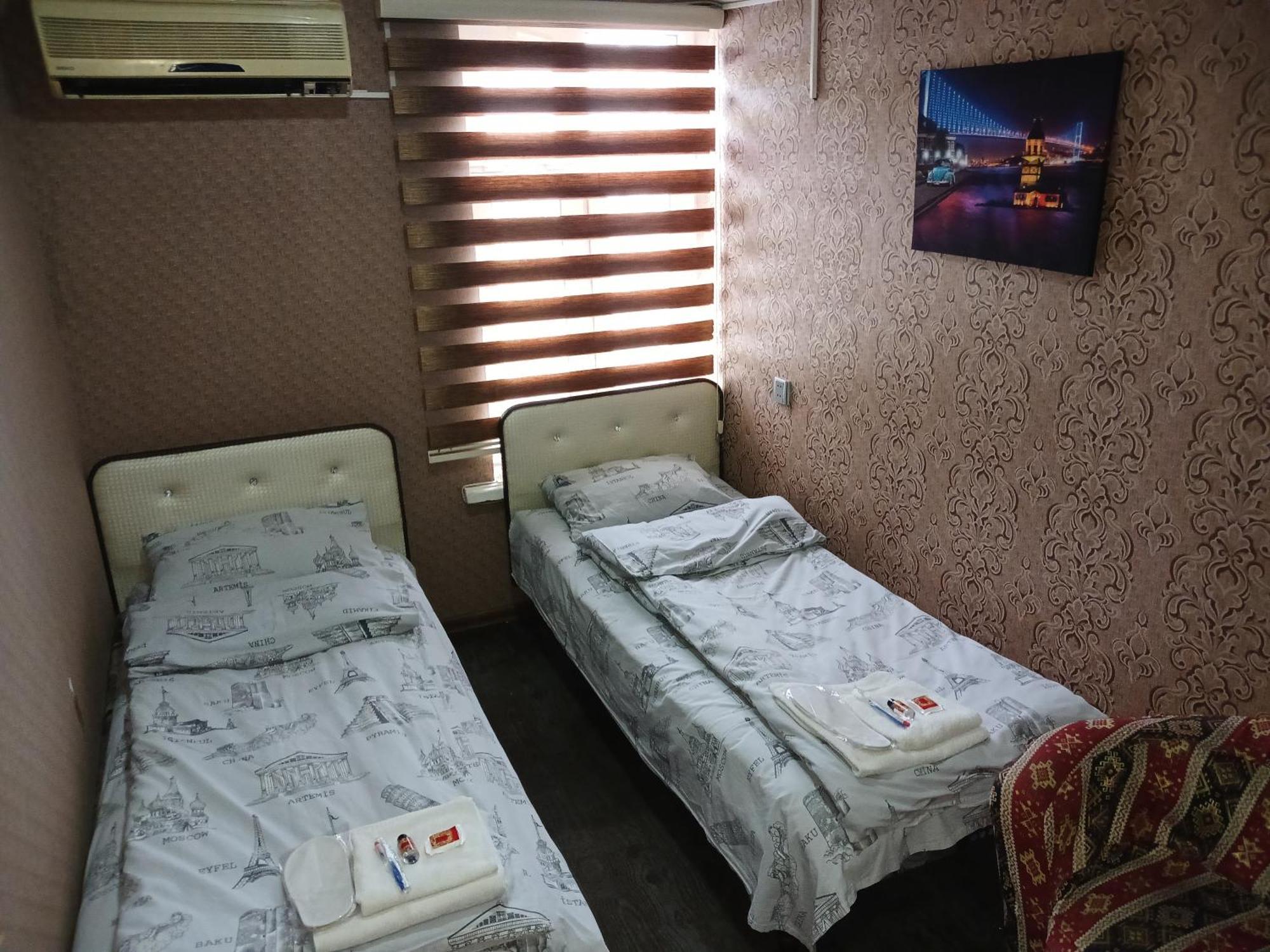 Cth-Baku-Hostel Екстер'єр фото