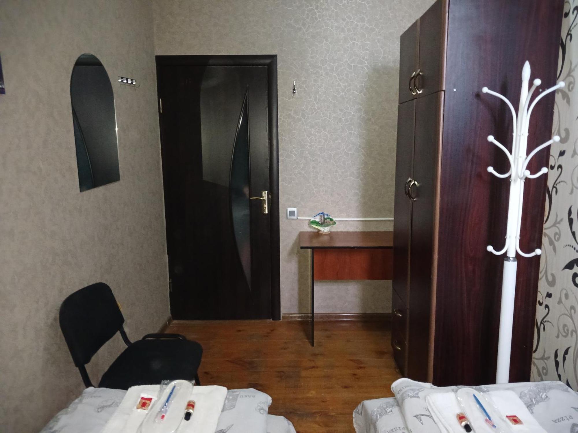 Cth-Baku-Hostel Екстер'єр фото