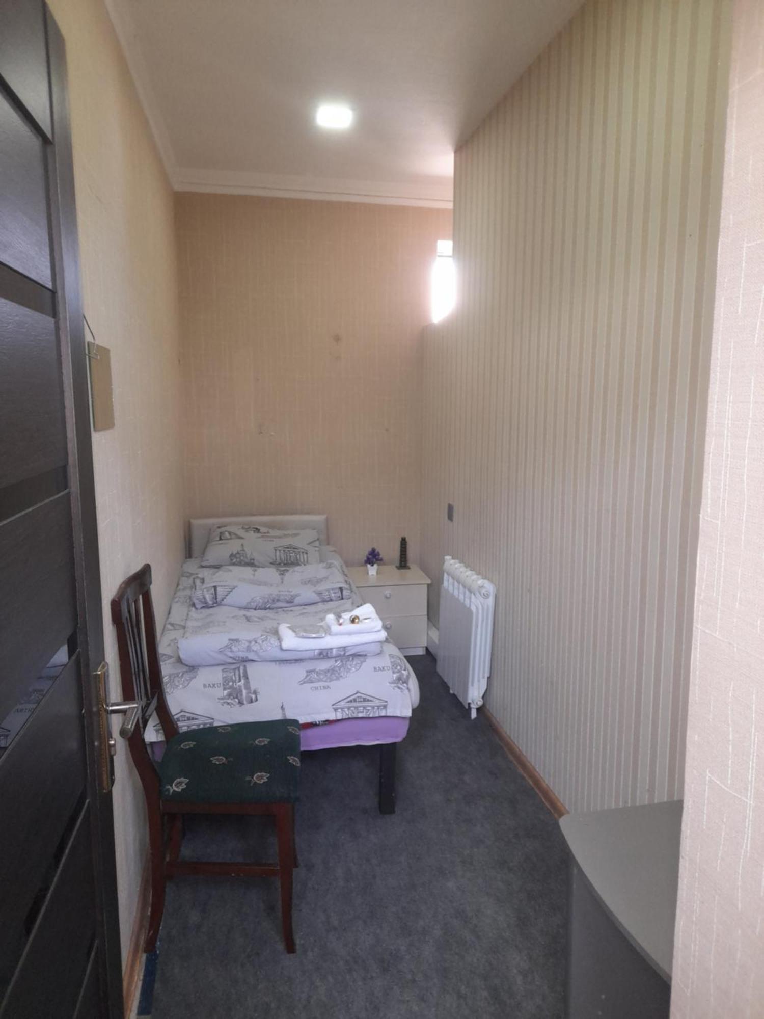 Cth-Baku-Hostel Екстер'єр фото