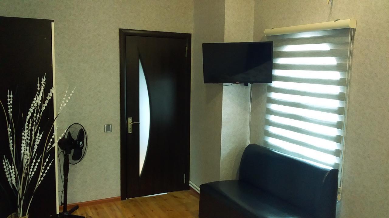 Cth-Baku-Hostel Екстер'єр фото
