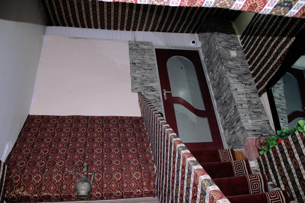 Cth-Baku-Hostel Екстер'єр фото