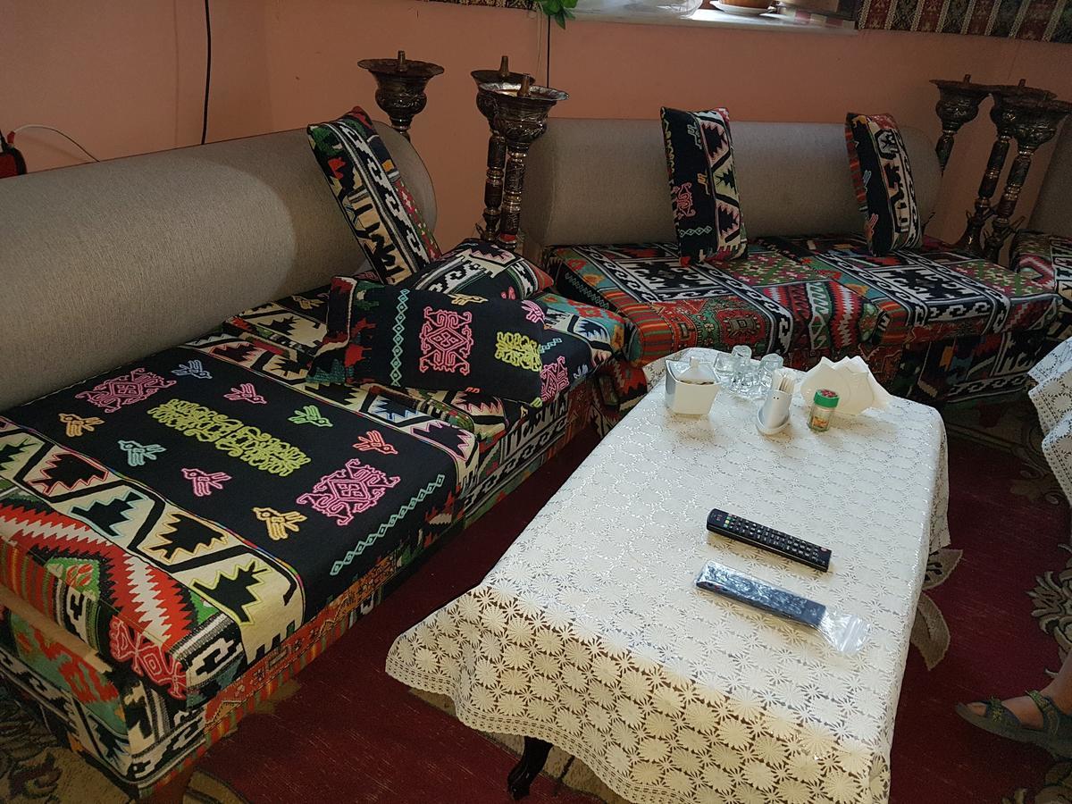 Cth-Baku-Hostel Екстер'єр фото